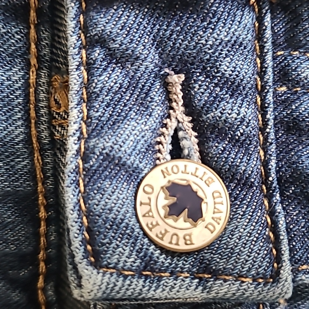 BUFFALO DAVID BITTON BRAND WOMEN'S BLUE JEANS SIZE 28 - Picture 4 of 16